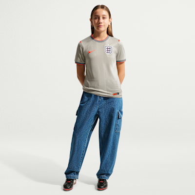 England x Palace Big Kids' Short-Sleeve Soccer Top. Nike.com